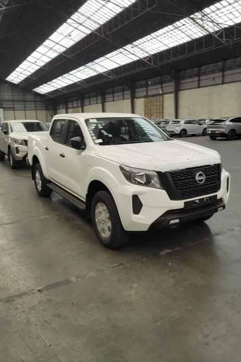Nissan Navara Double Cab XE Plus RWD w/ SE Batch